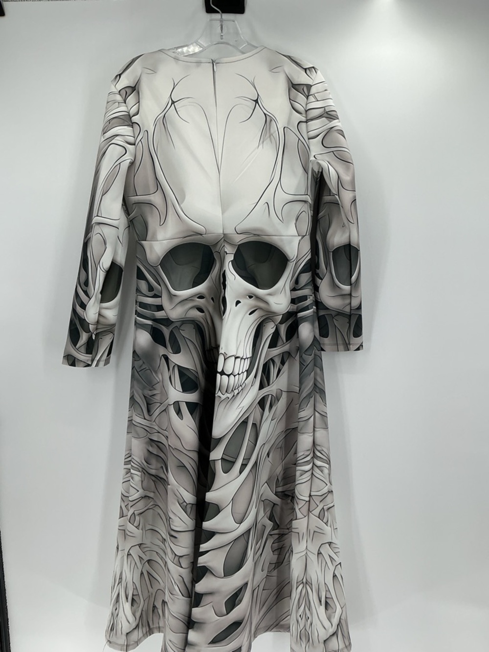 Shall we skull maxi dress medium - Picture 5 of 9
